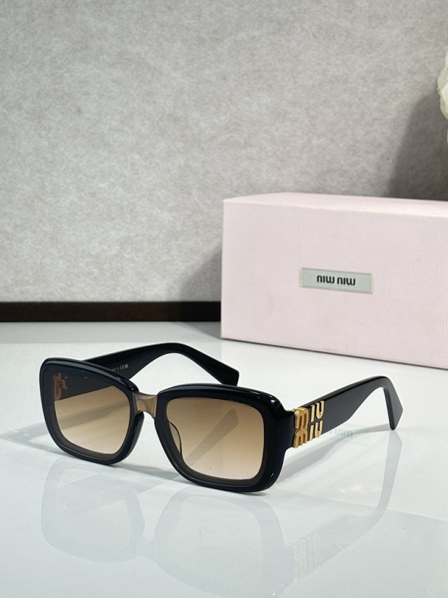 Miu Miu Sunglasses AAAA-3025