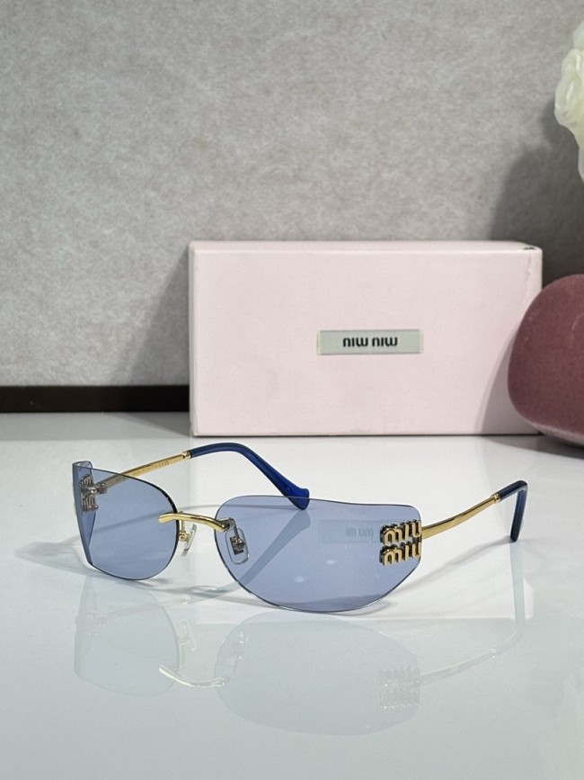 Miu Miu Sunglasses AAAA-3004