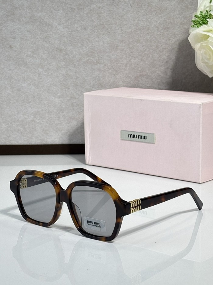 Miu Miu Sunglasses AAAA-3044