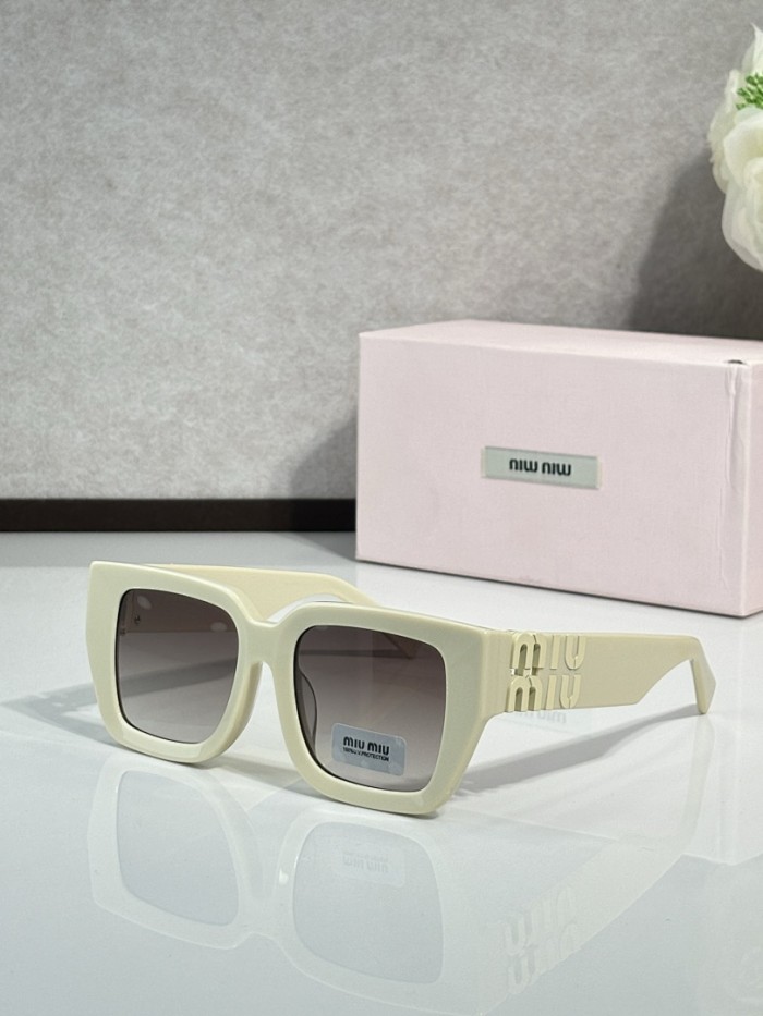 Miu Miu Sunglasses AAAA-3061