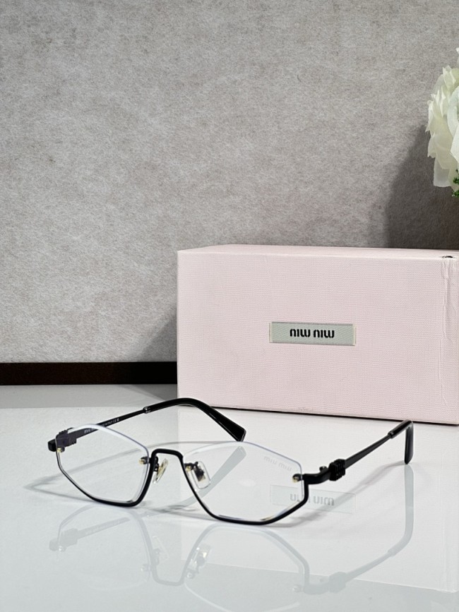 Miu Miu Sunglasses AAAA-2745