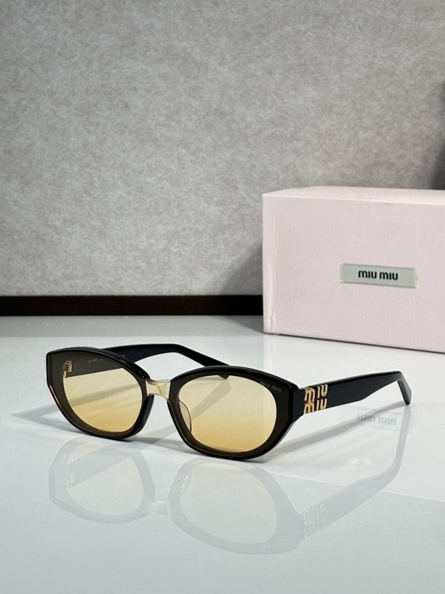 Miu Miu Sunglasses AAAA-2630