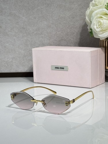 Miu Miu Sunglasses AAAA-2752