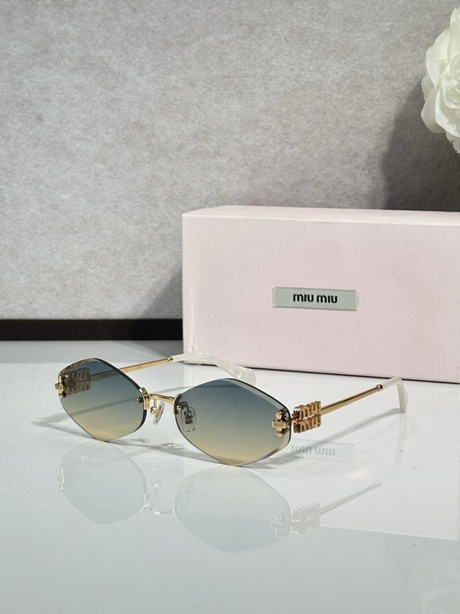 Miu Miu Sunglasses AAAA-2875