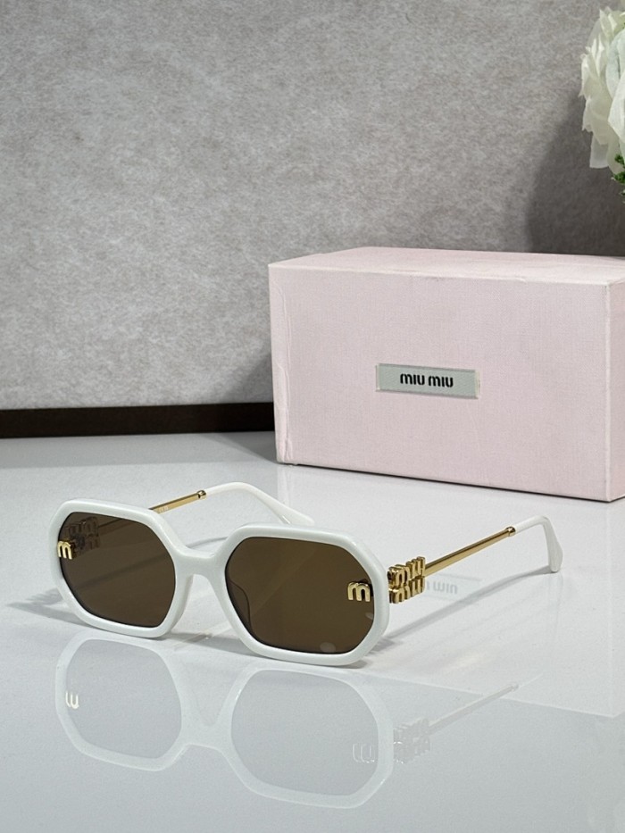 Miu Miu Sunglasses AAAA-2672