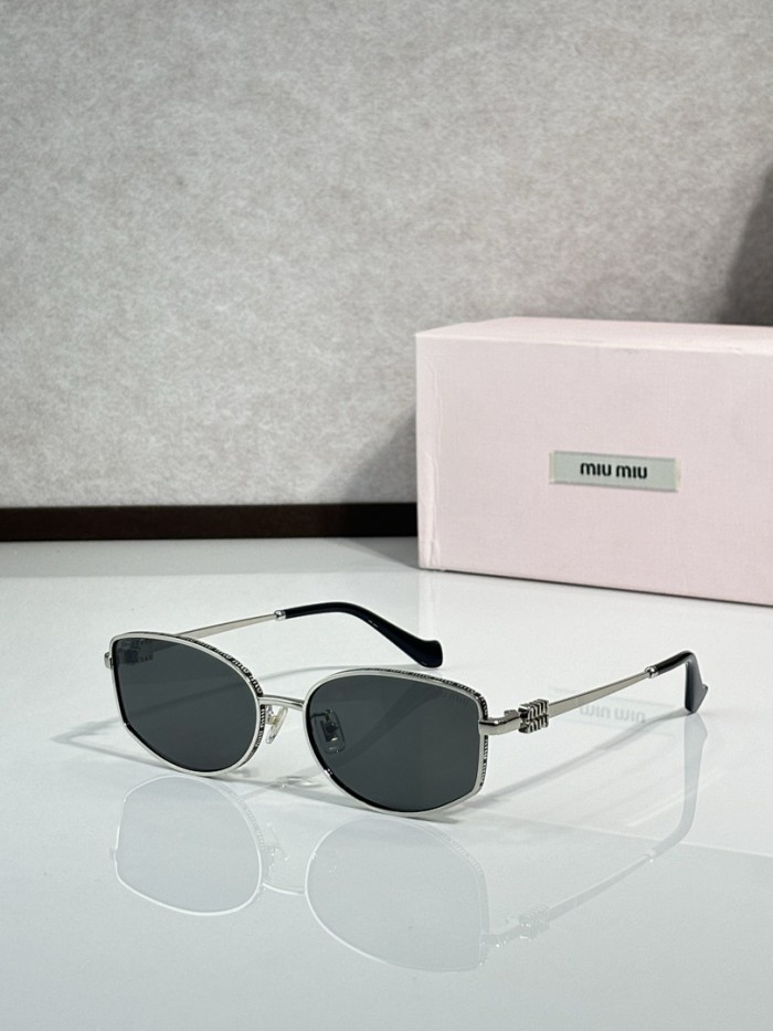 Miu Miu Sunglasses AAAA-2519