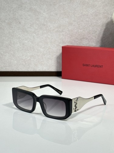 YL  Sunglasses AAAA-1610