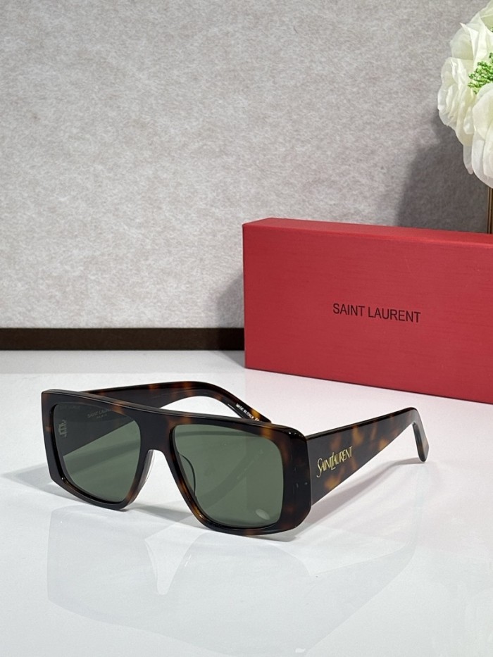 YL  Sunglasses AAAA-1565