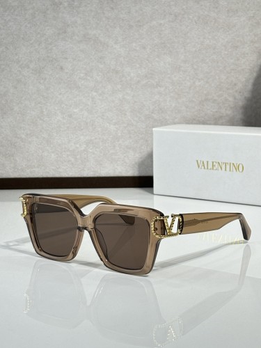 V Sunglasses AAAA-667