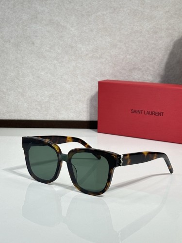 YL  Sunglasses AAAA-1618
