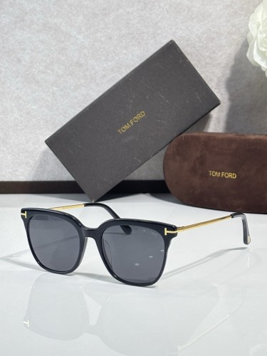 Tom Ford Sunglasses AAAA-7000