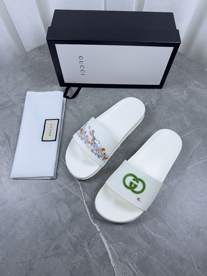 G women slippers AAA-543