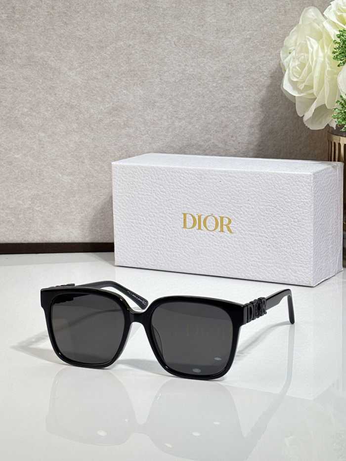 Dior Sunglasses AAAA-4837