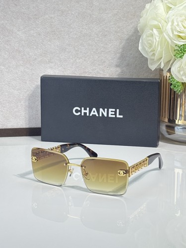 CHNL Sunglasses AAAA-7642