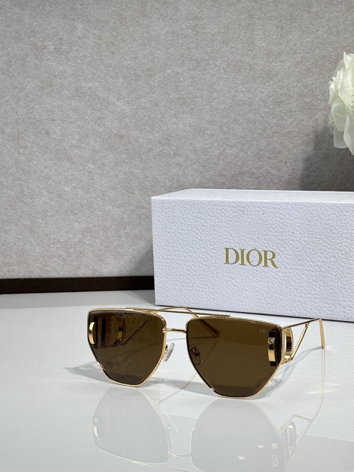 Dior Sunglasses AAAA-4791