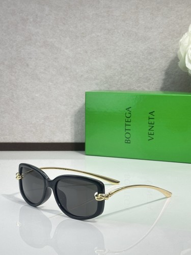 Bottega Veneta Sunglasses AAAA-1014