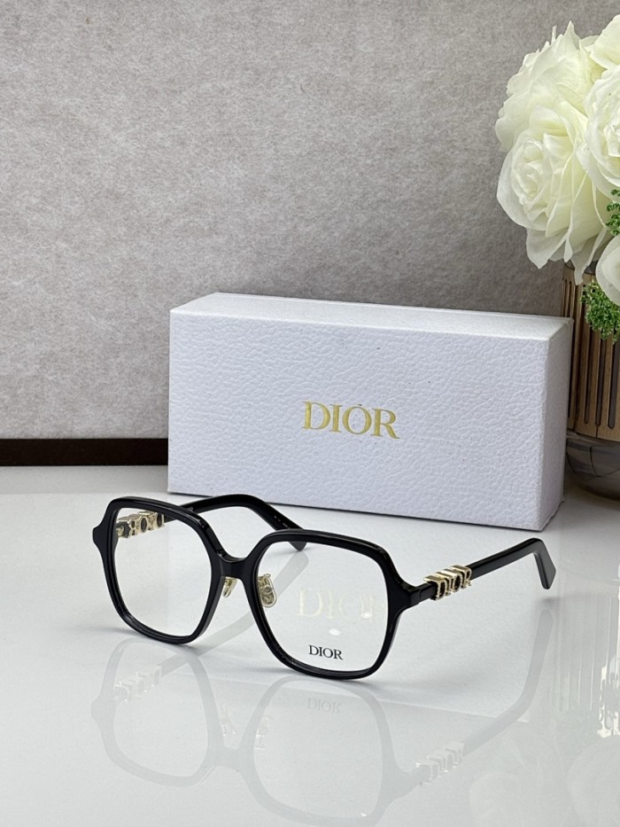 Dior Sunglasses AAAA-4757