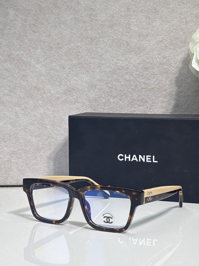 CHNL Sunglasses AAAA-7322