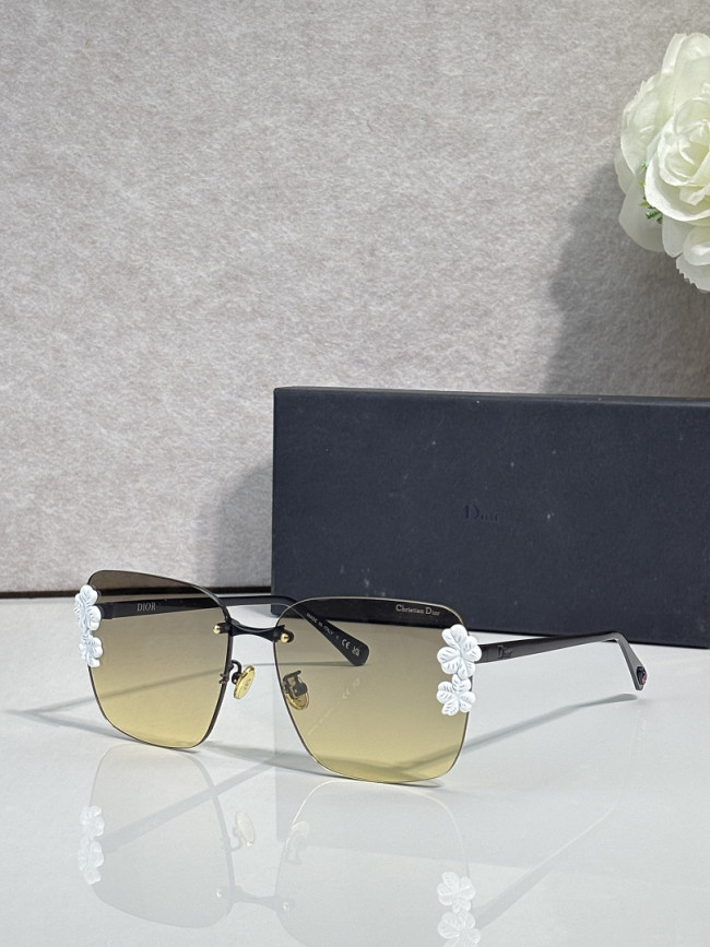 Dior Sunglasses AAAA-4957