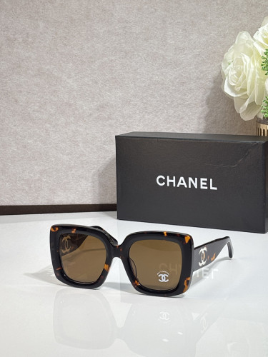 CHNL Sunglasses AAAA-7049