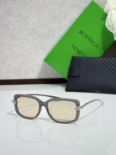 Bottega Veneta Sunglasses AAAA-1032