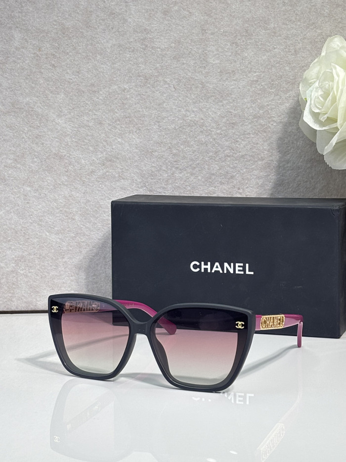 CHNL Sunglasses AAAA-7367
