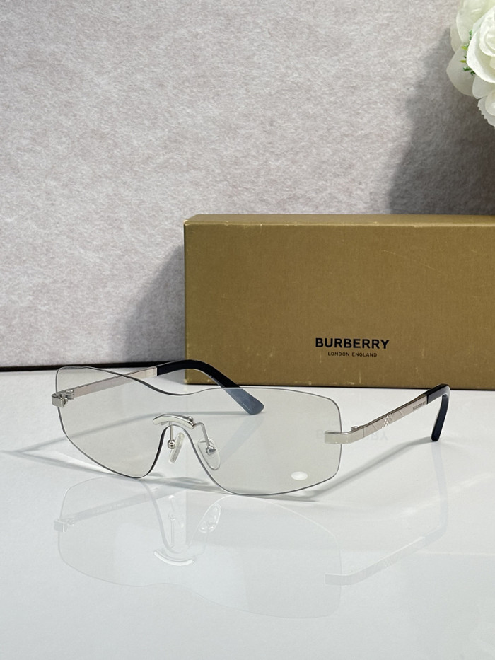 Burberry Sunglasses AAAA-3550