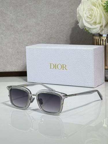 Dior Sunglasses AAAA-4706
