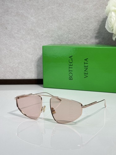 Bottega Veneta Sunglasses AAAA-996