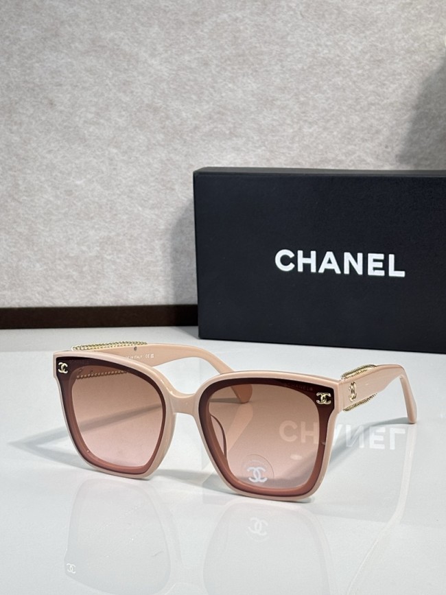 CHNL Sunglasses AAAA-6939