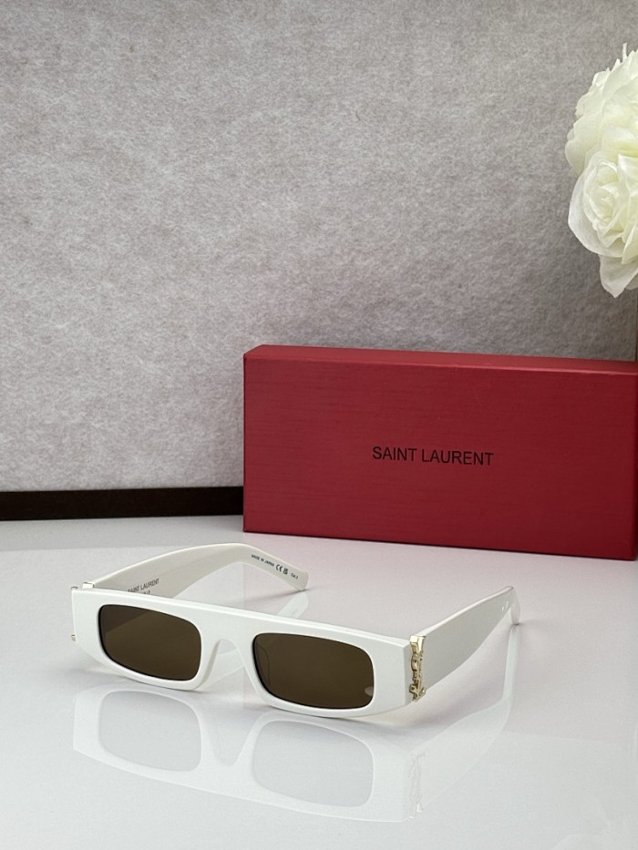 YL  Sunglasses AAAA-1818