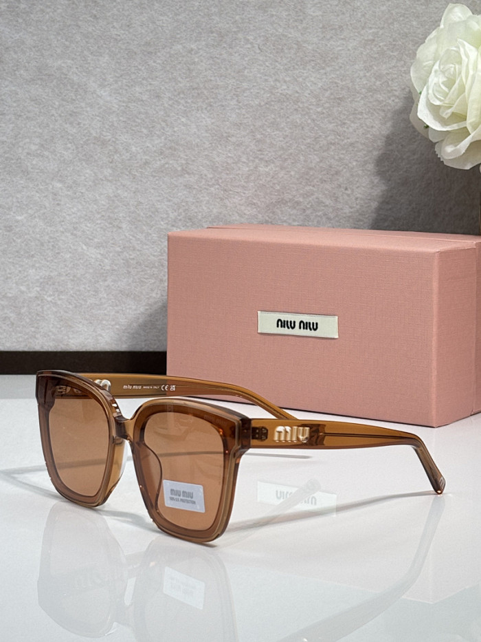 Miu Miu Sunglasses AAAA-3399