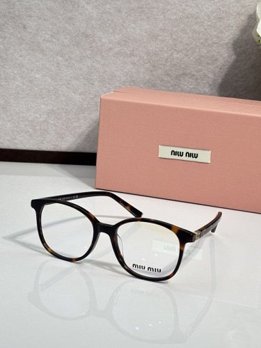 Miu Miu Sunglasses AAAA-3351