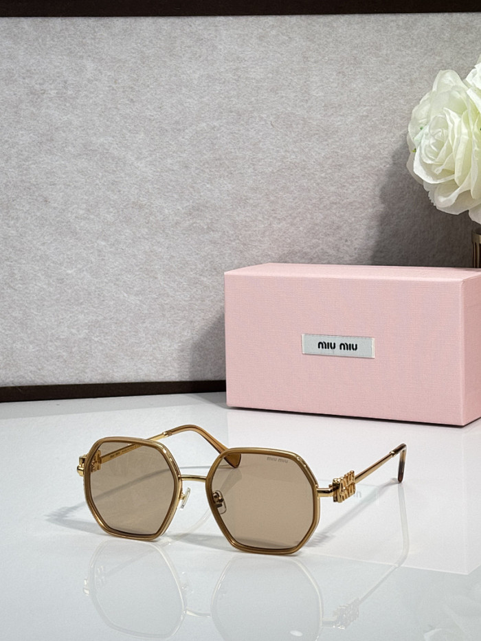 Miu Miu Sunglasses AAAA-3552