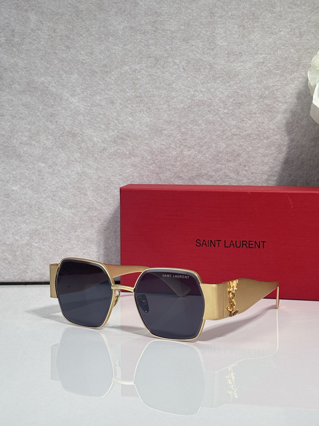 YL  Sunglasses AAAA-1881