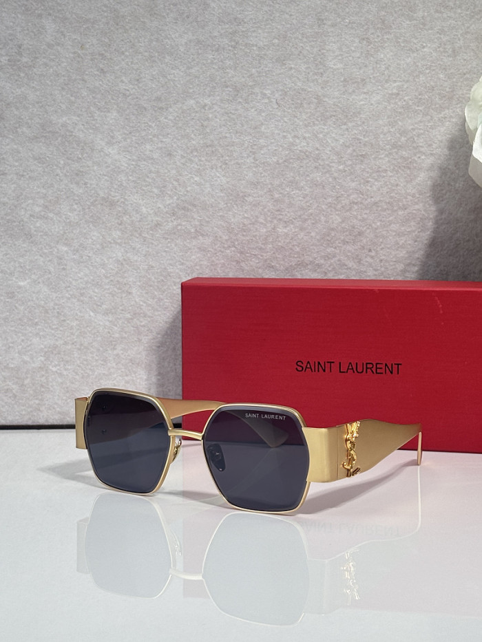 YL  Sunglasses AAAA-1881