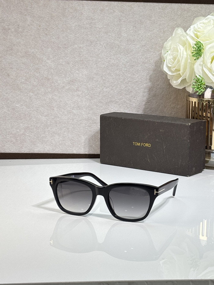 Tom Ford Sunglasses AAAA-7390