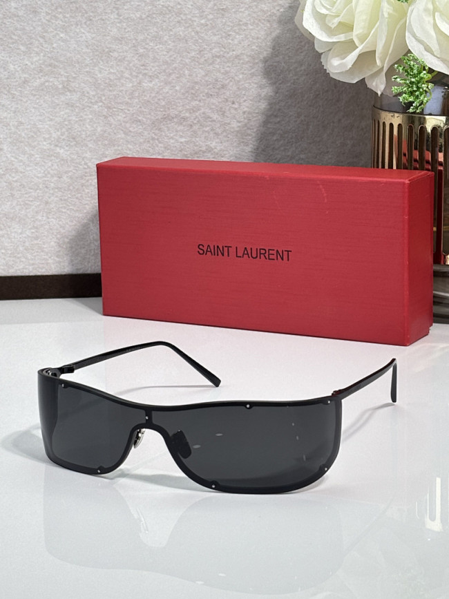 YL  Sunglasses AAAA-1822