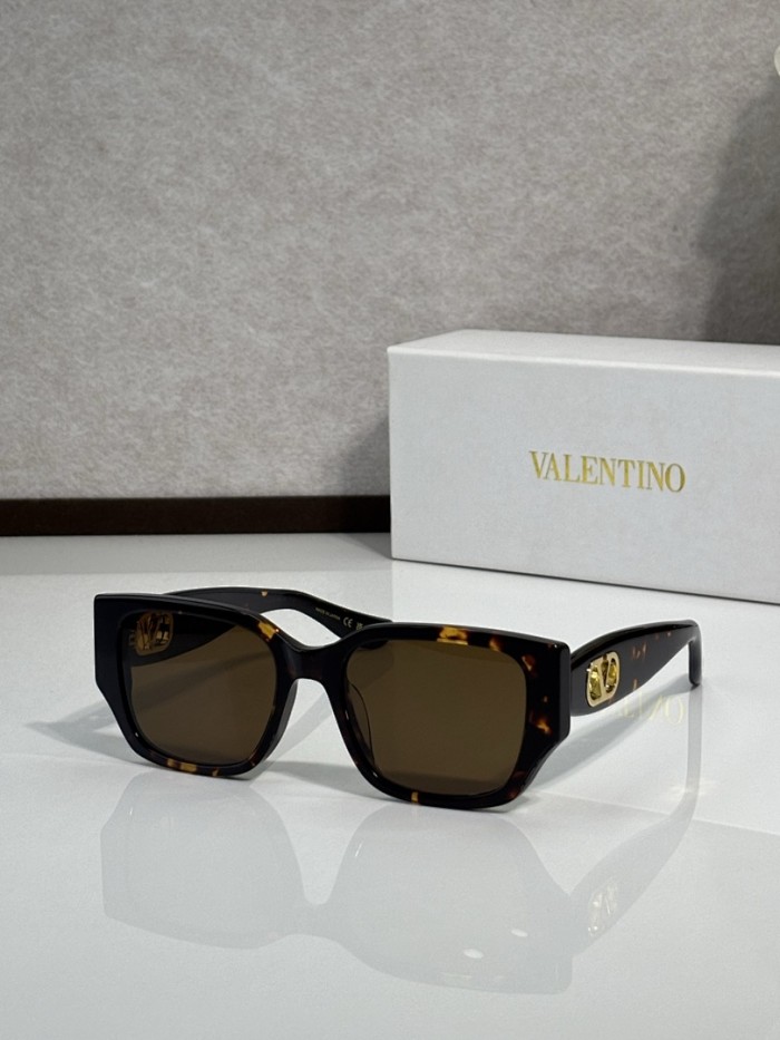 V Sunglasses AAAA-706