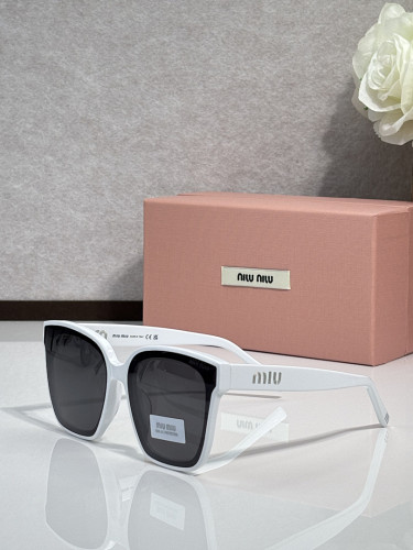 Miu Miu Sunglasses AAAA-3398