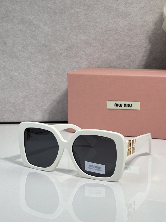 Miu Miu Sunglasses AAAA-3654