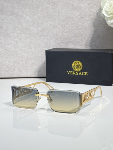 Versace Sunglasses AAAA-4732