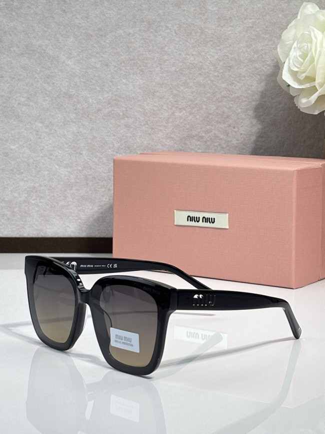 Miu Miu Sunglasses AAAA-3396