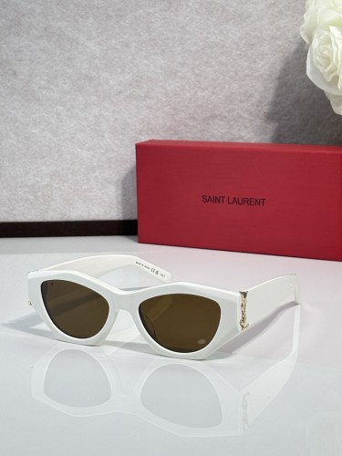 YL  Sunglasses AAAA-1803