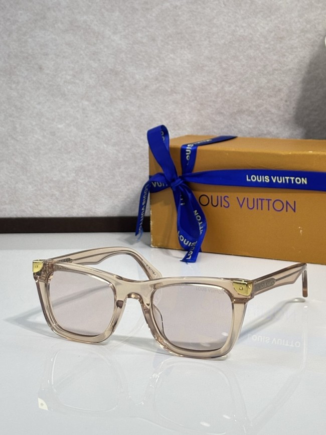 LV Sunglasses AAAA-7709