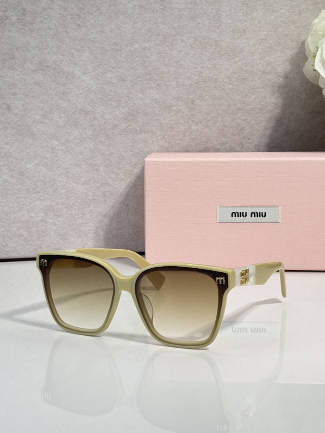 Miu Miu Sunglasses AAAA-3627