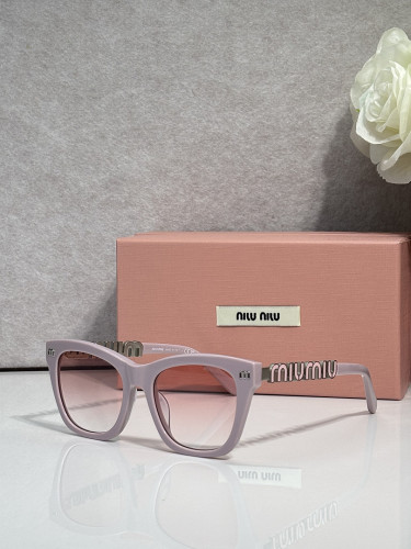 Miu Miu Sunglasses AAAA-3566