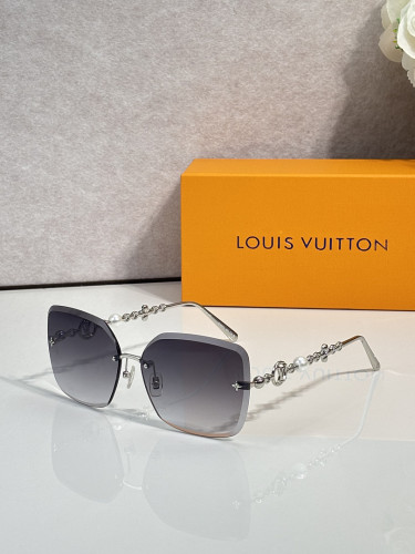 LV Sunglasses AAAA-7945