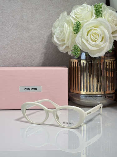 Miu Miu Sunglasses AAAA-3506