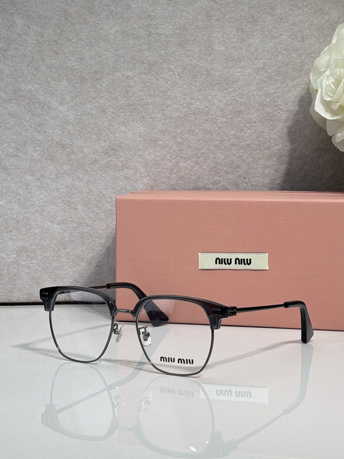 Miu Miu Sunglasses AAAA-3590